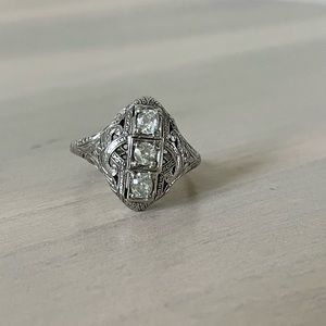 Art Deco 18k White Gold Shield Ring